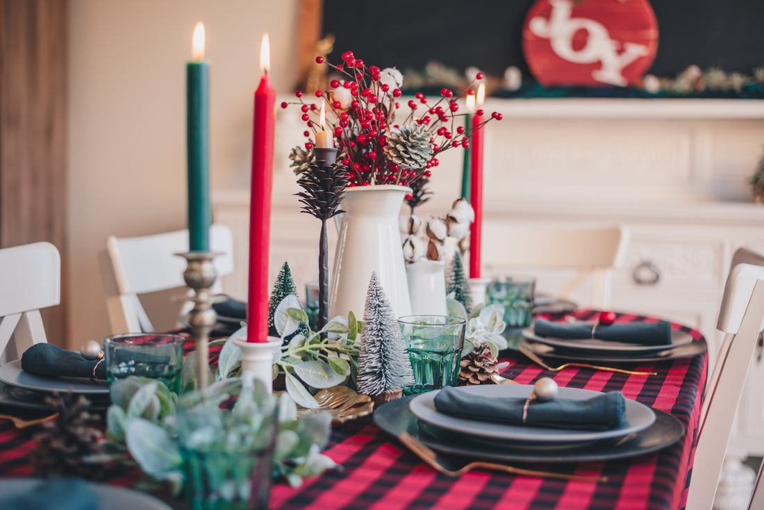 Mindful Eating During Holiday Festivities: Why It Matters (And How to Do It!)