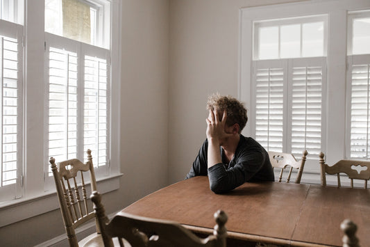 Holiday Stress and Anxiety: Anti-Anxiety Tips to Lower Anxiety During the Winter